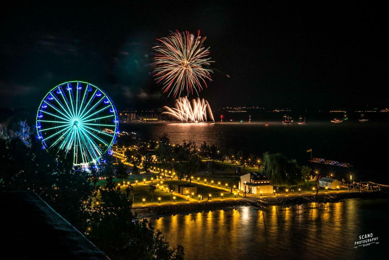 Riviéra Wellness Apartman Siófok Esterno foto